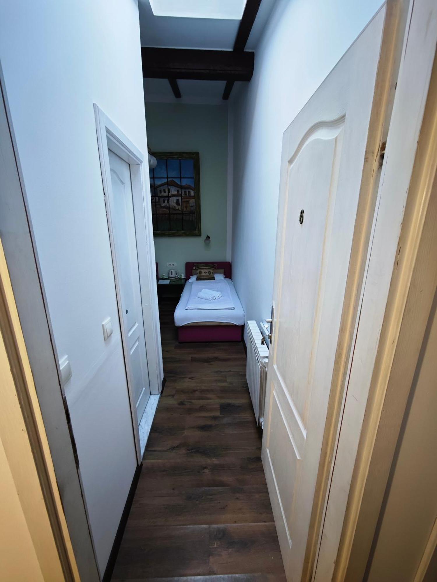 Guesthouse Yildiz Sarajevo Exteriör bild