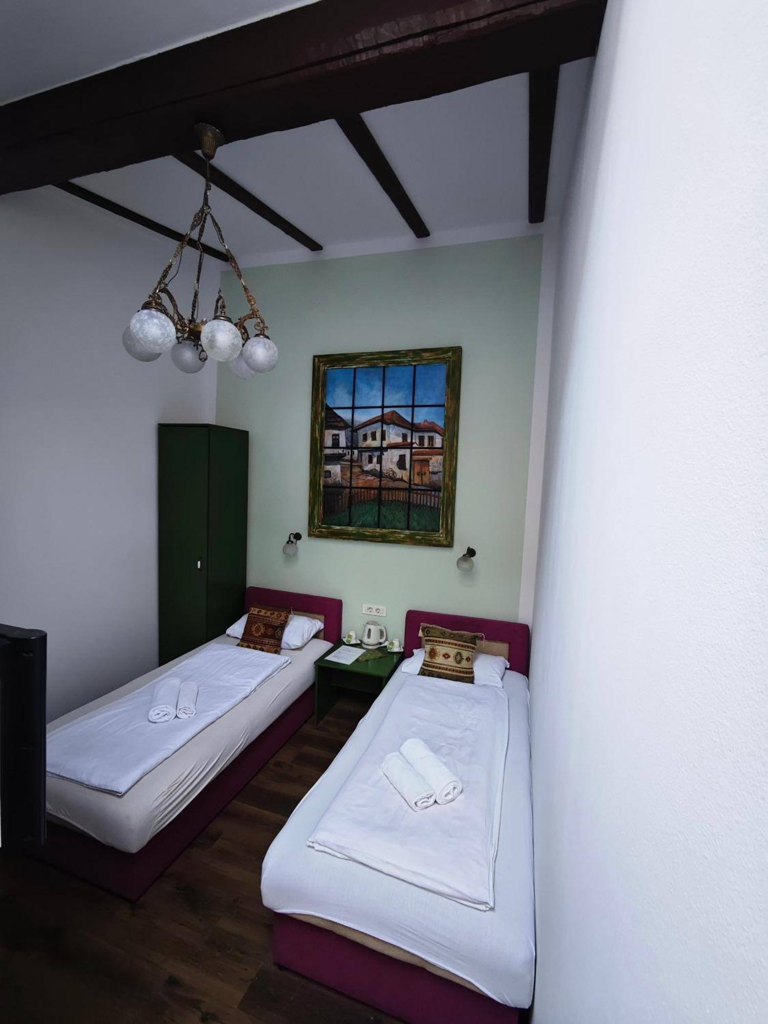 Guesthouse Yildiz Sarajevo Exteriör bild